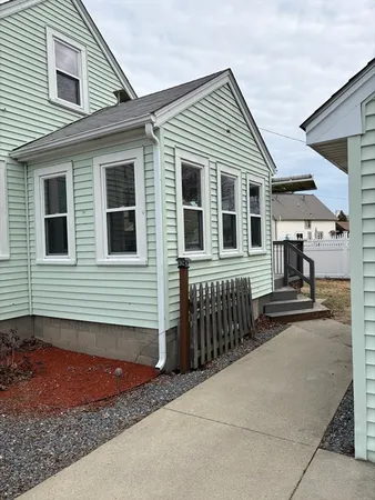 $429,900 | 85 Rivulet Street, Uxbridge, MA 01569