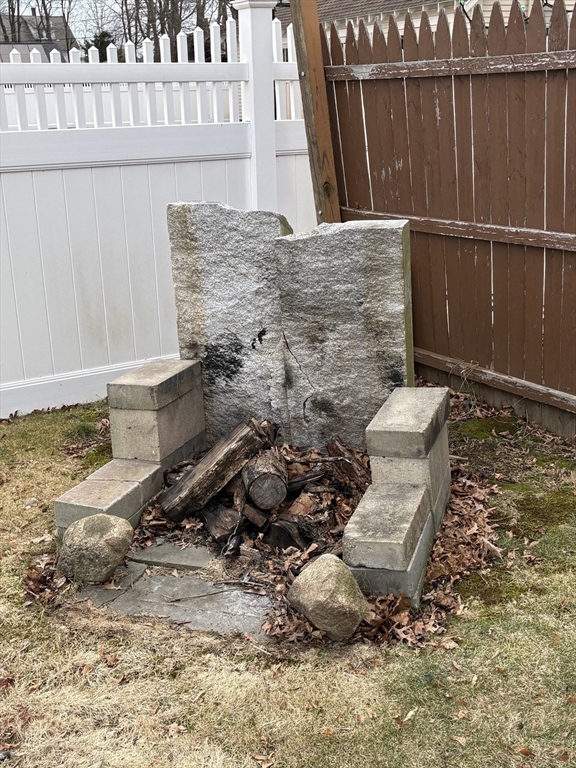 85 Rivulet Street Uxbridge, MA 01569 - Photo 35 of 42