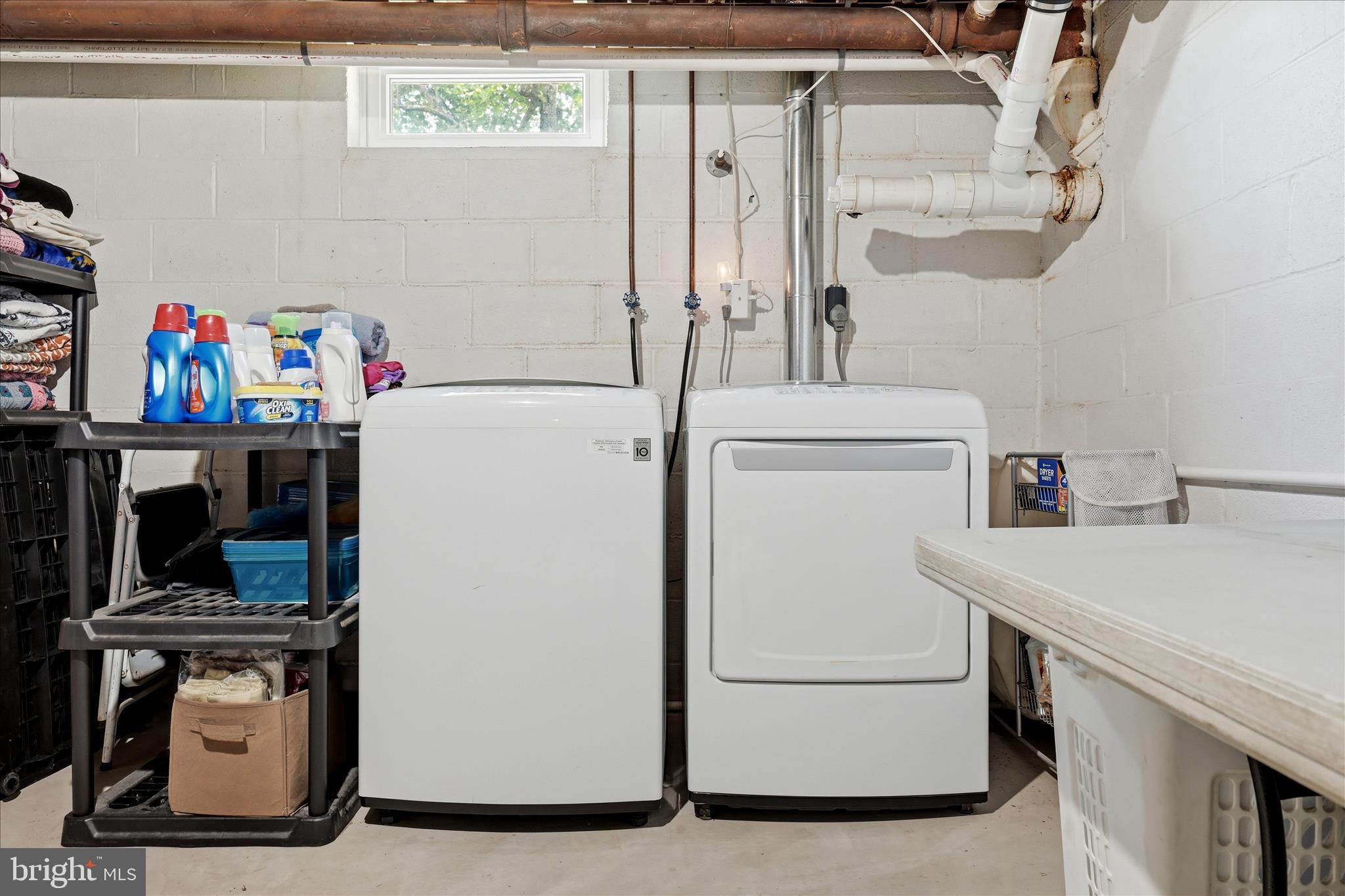 9581 Valley Road Berkeley Springs, WV 25411 - Photo 36 of 69 Laundry Area