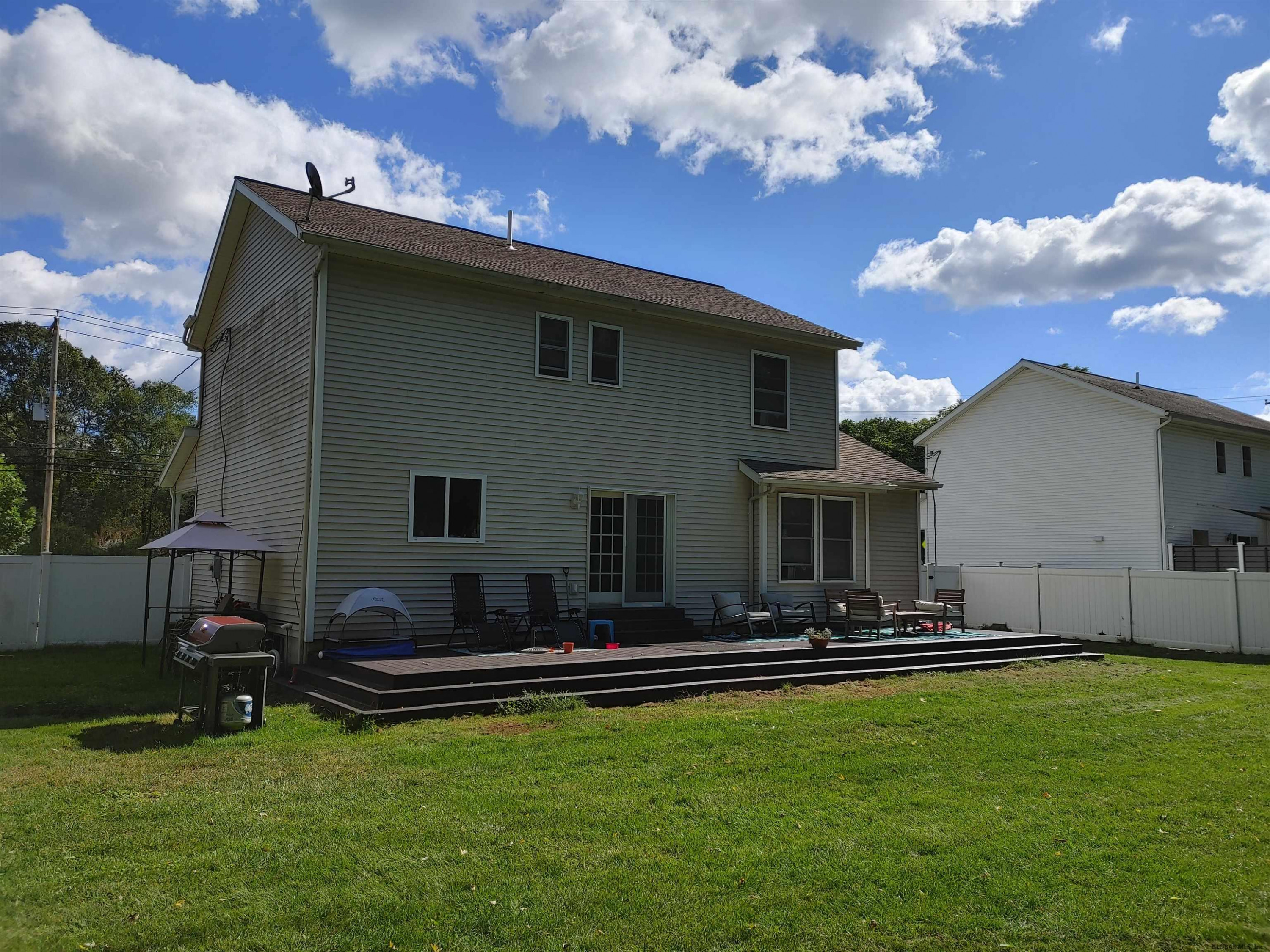 338 East Campbell Road Rotterdam, NY 12303 - Photo 25 of 25 Photo 25