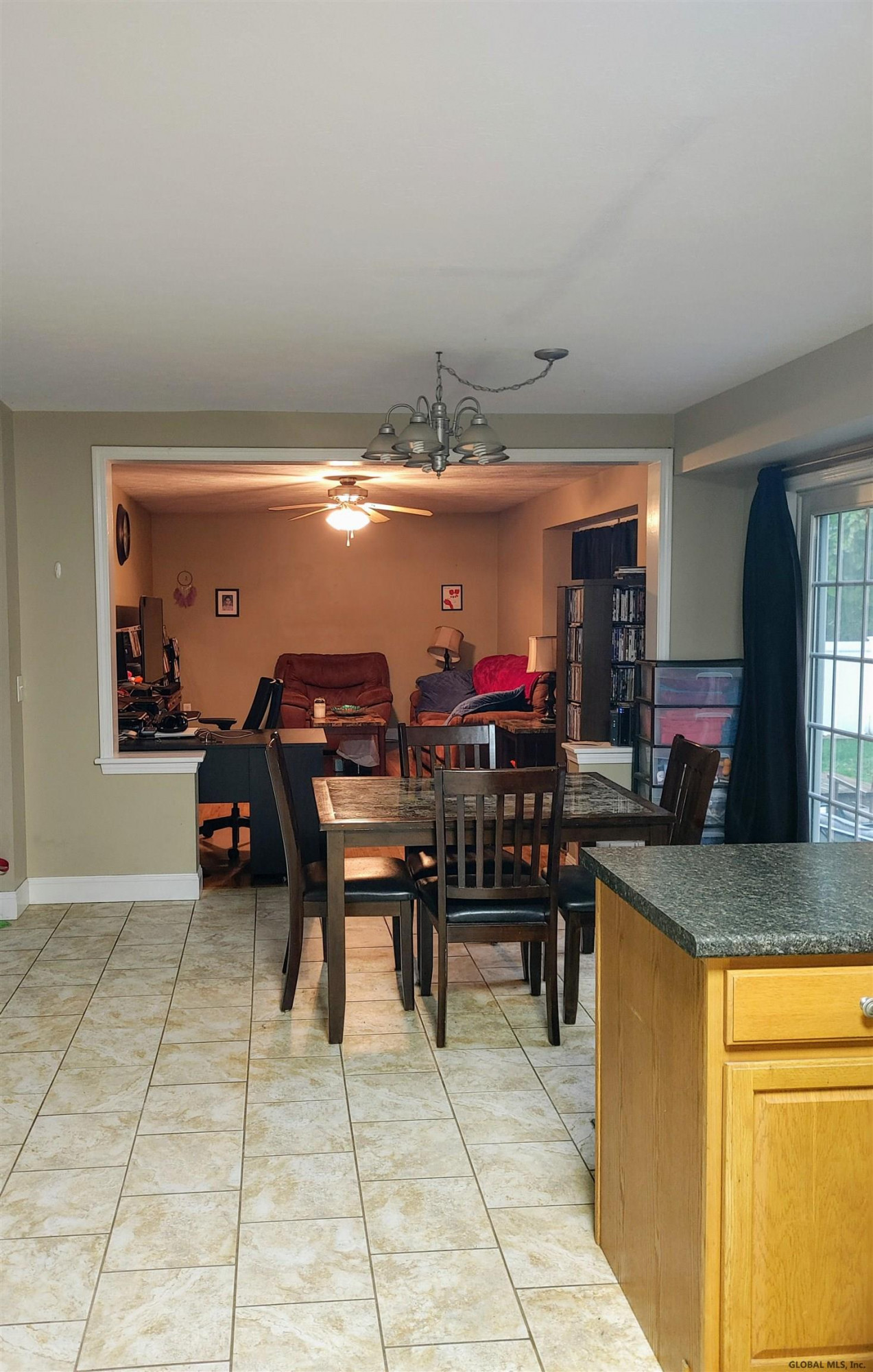 338 East Campbell Road Rotterdam, NY 12303 - Photo 7 of 25 Photo 7