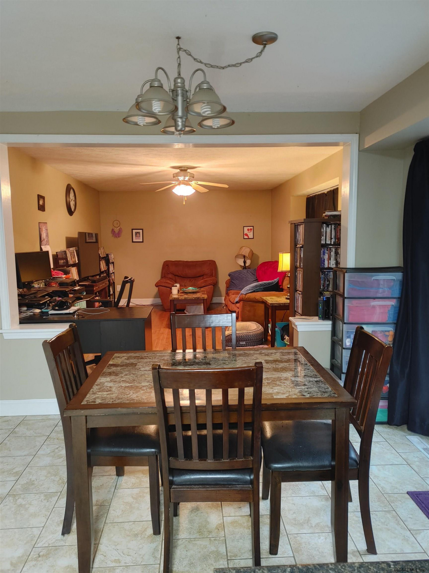 338 East Campbell Road Rotterdam, NY 12303 - Photo 8 of 25 Photo 8