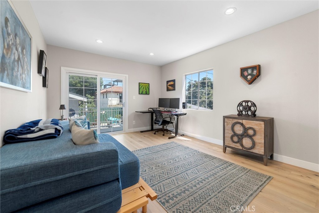 752 West 23rd Street San Pedro, CA 90731 - Photo 13 of 29 Second Downstairs Bedroom