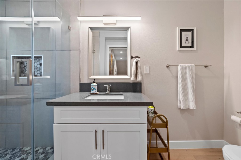 752 West 23rd Street San Pedro, CA 90731 - Photo 15 of 29 Downstairs Guest Bathroom