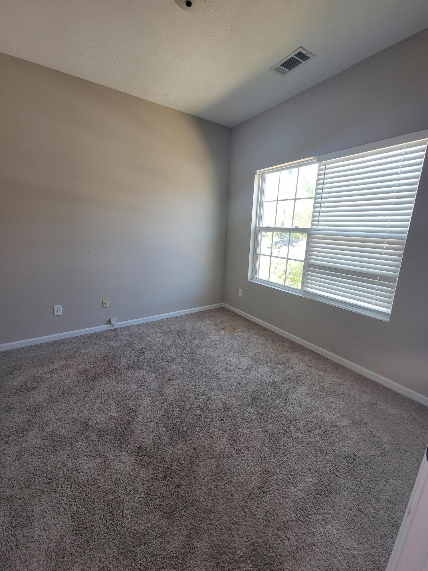 147 Grove Landing Court Grovetown, GA 30813 - Photo 6 of 11 20220428_152706