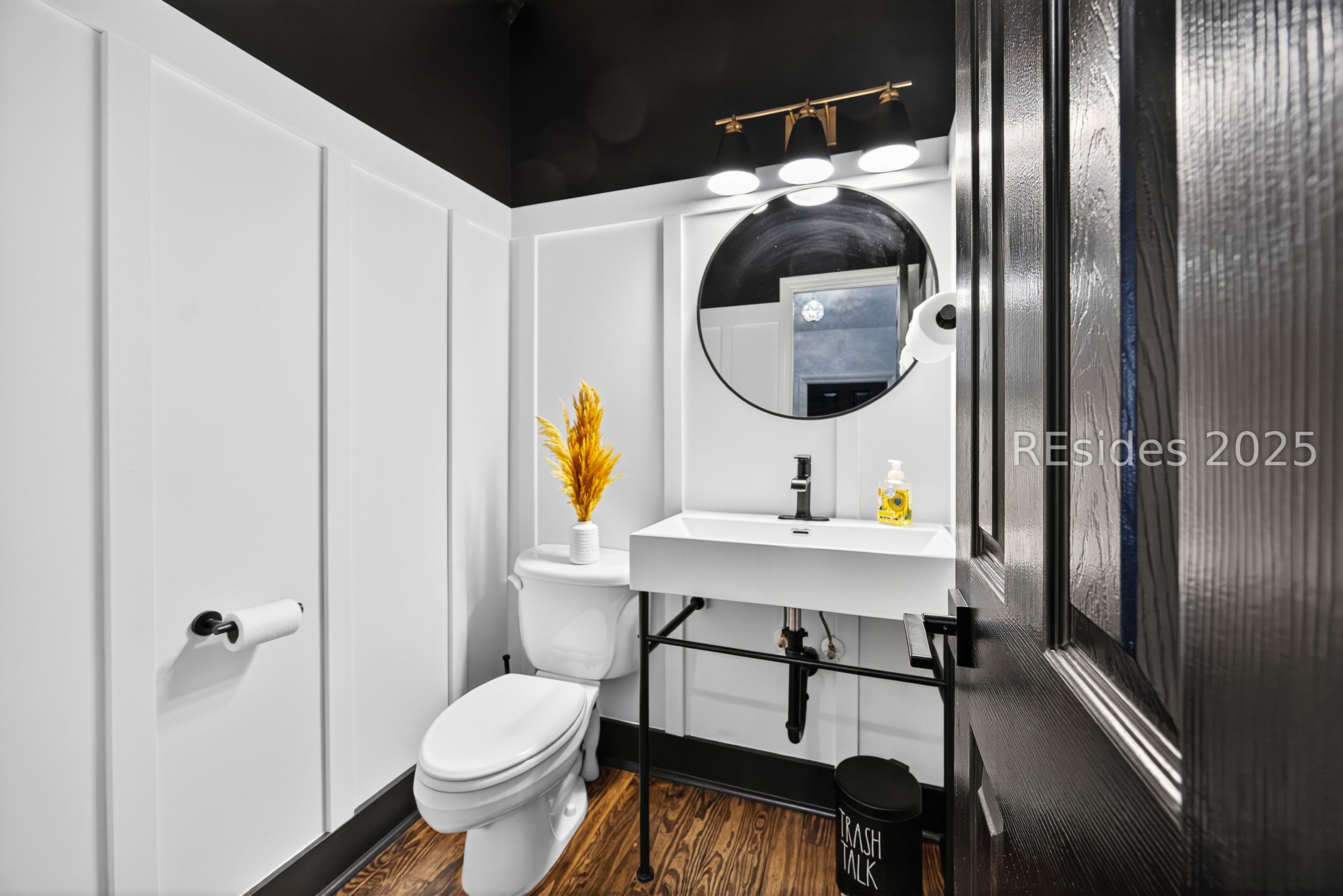 73 School Cut Road Hardeeville, SC 29927 - Photo 32 of 86 Downstairs Half-Bathroom