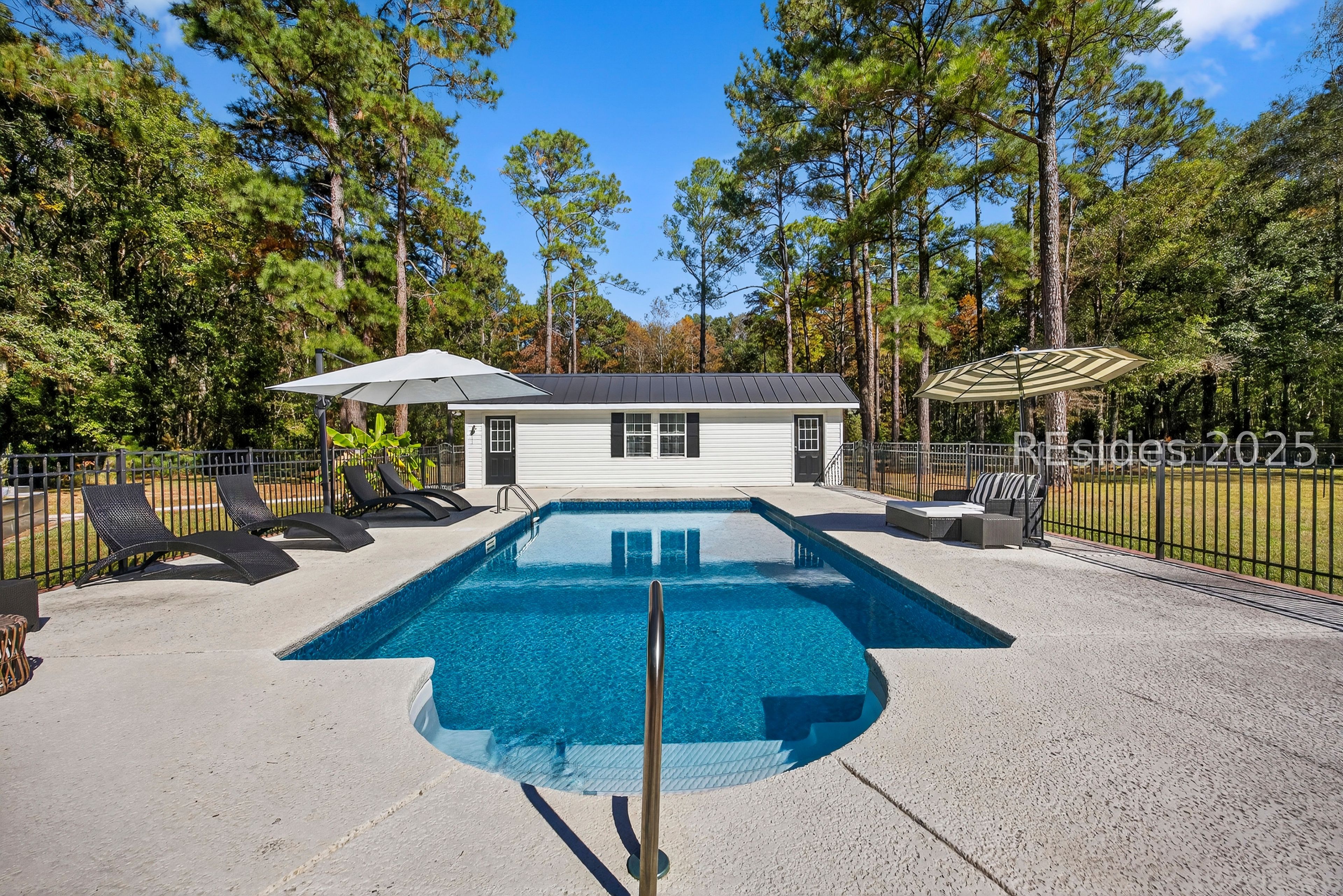 73 School Cut Road Hardeeville, SC 29927 - Photo 73 of 86 Saltwater Pool and Pool House