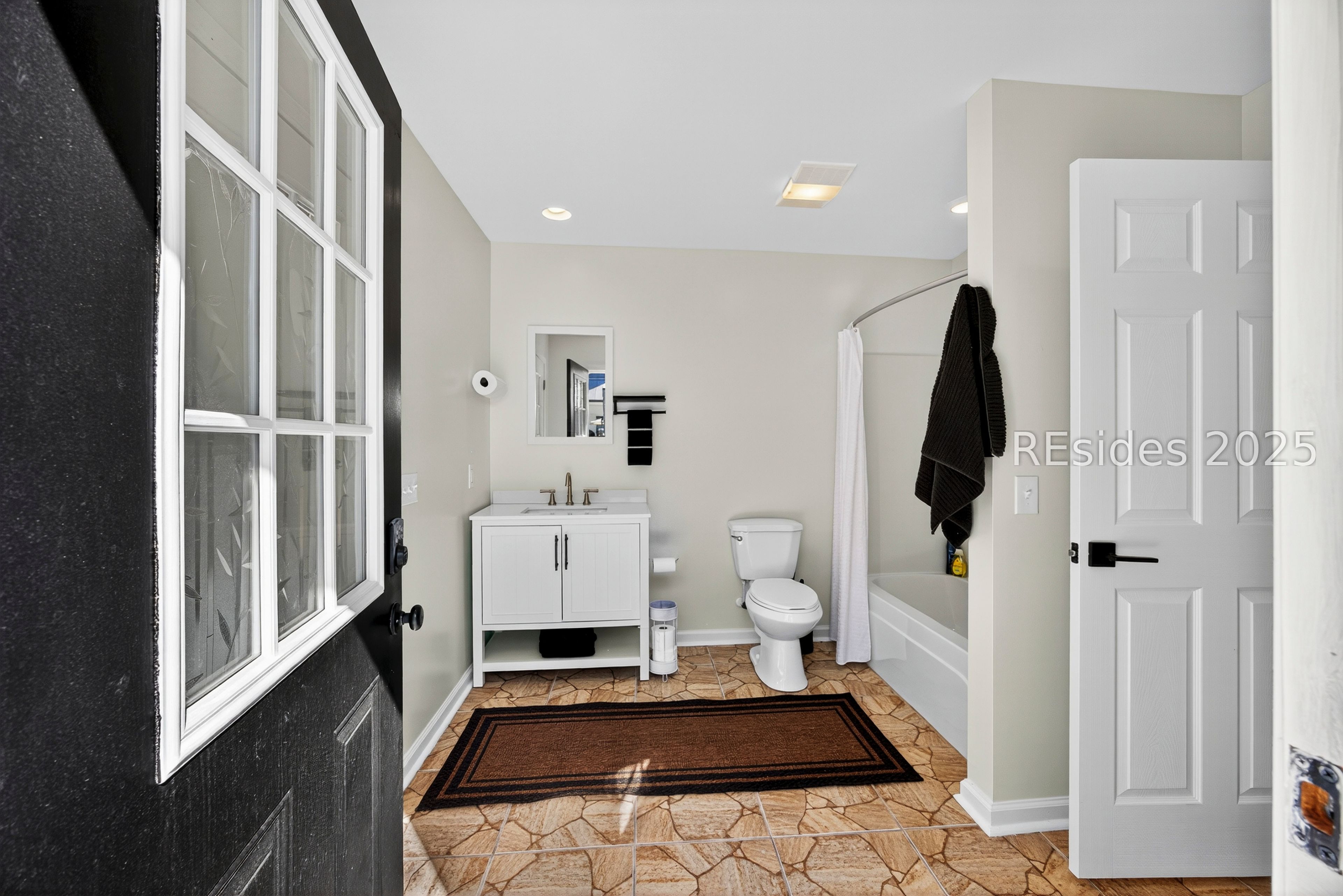 73 School Cut Road Hardeeville, SC 29927 - Photo 74 of 86 Pool House Bathroom
