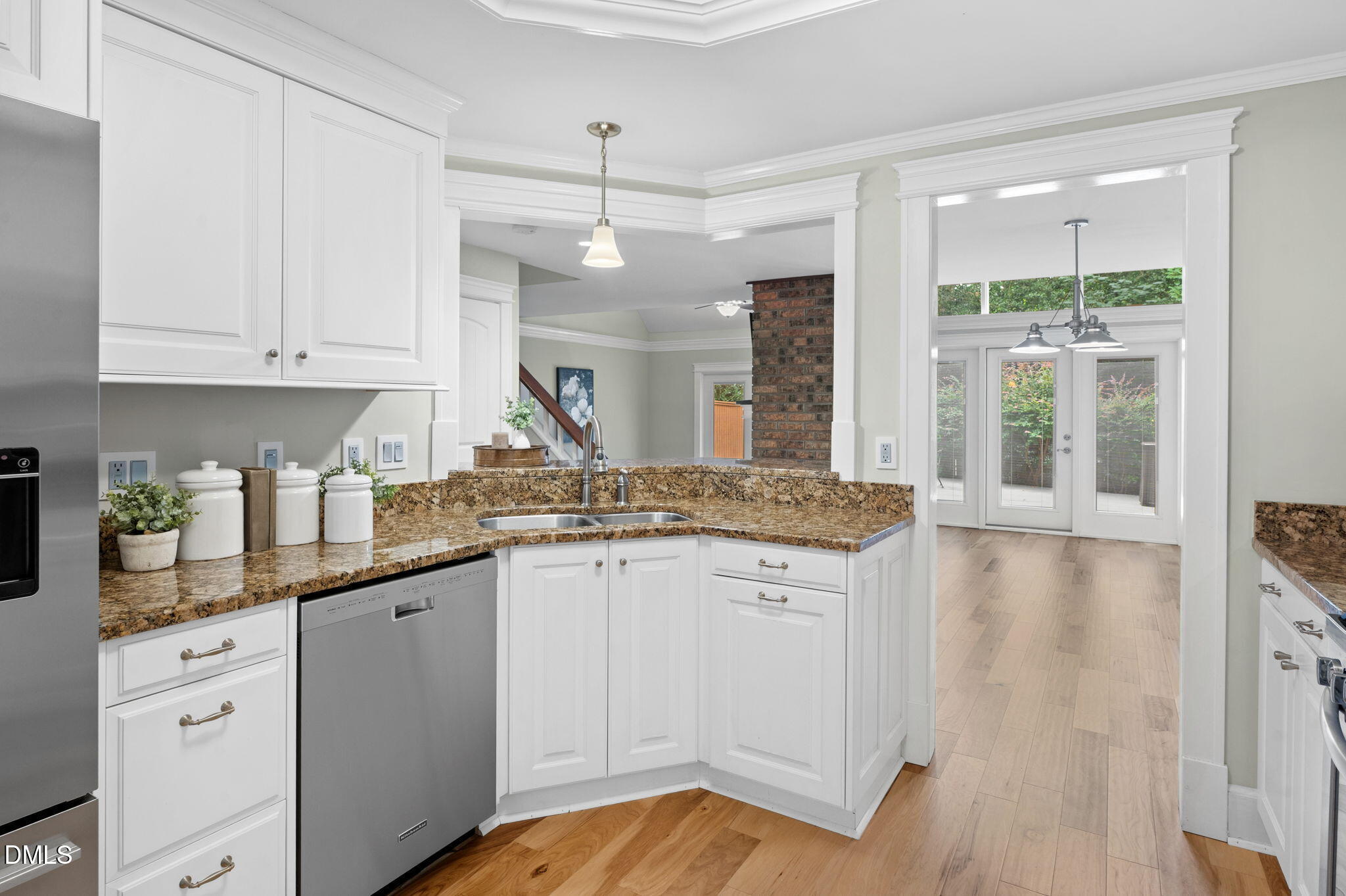 4403 Shadetree Court Raleigh, NC 27613 - Photo 3 of 17 Kitchen