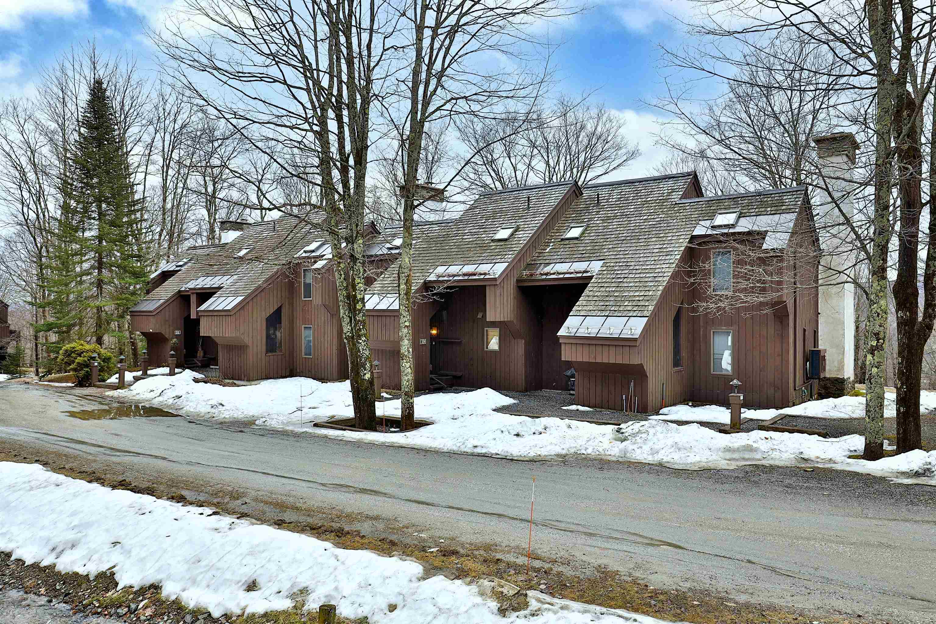 998 East Ash Road, Unit L19 Plymouth, VT 05056 - Photo 31 of 40 Gallery Image 31