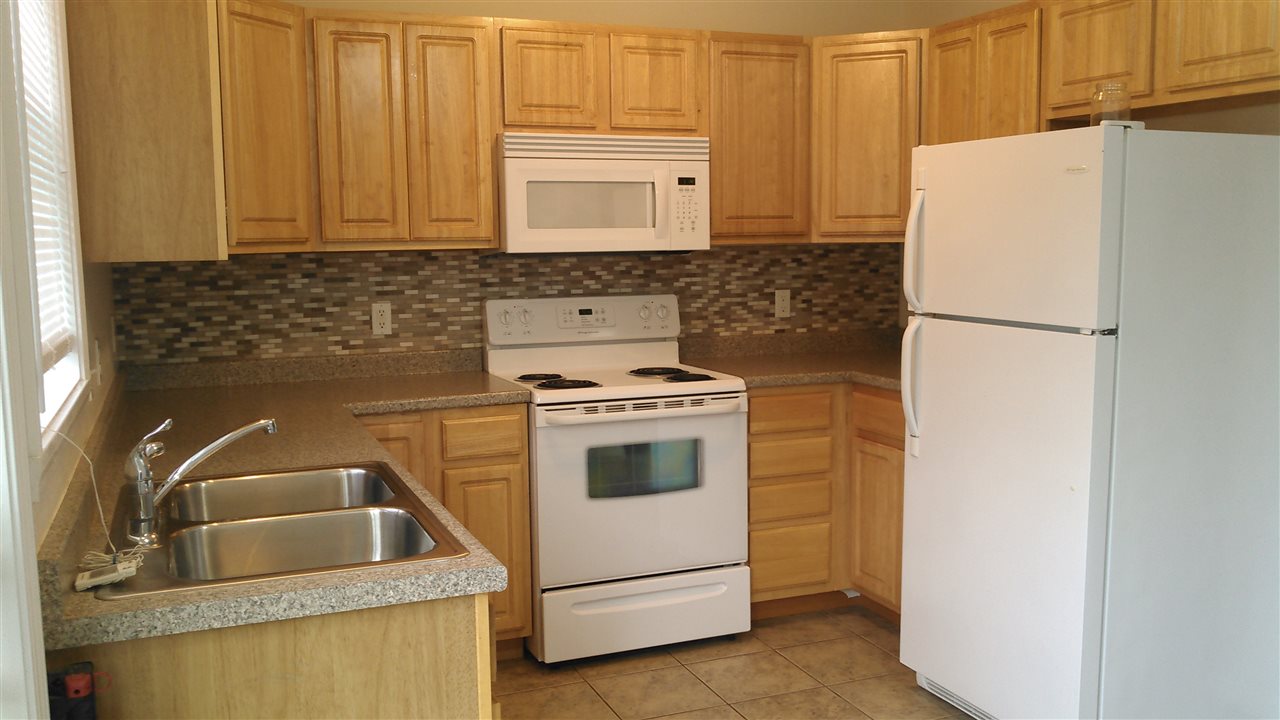 14 Ritchie Avenue, Unit 104 Milton, VT 05468 - Photo 5 of 9 Gallery Image 5