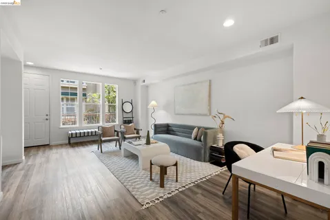 $525,000 | 1524 Tucker Street, Oakland, CA 94603