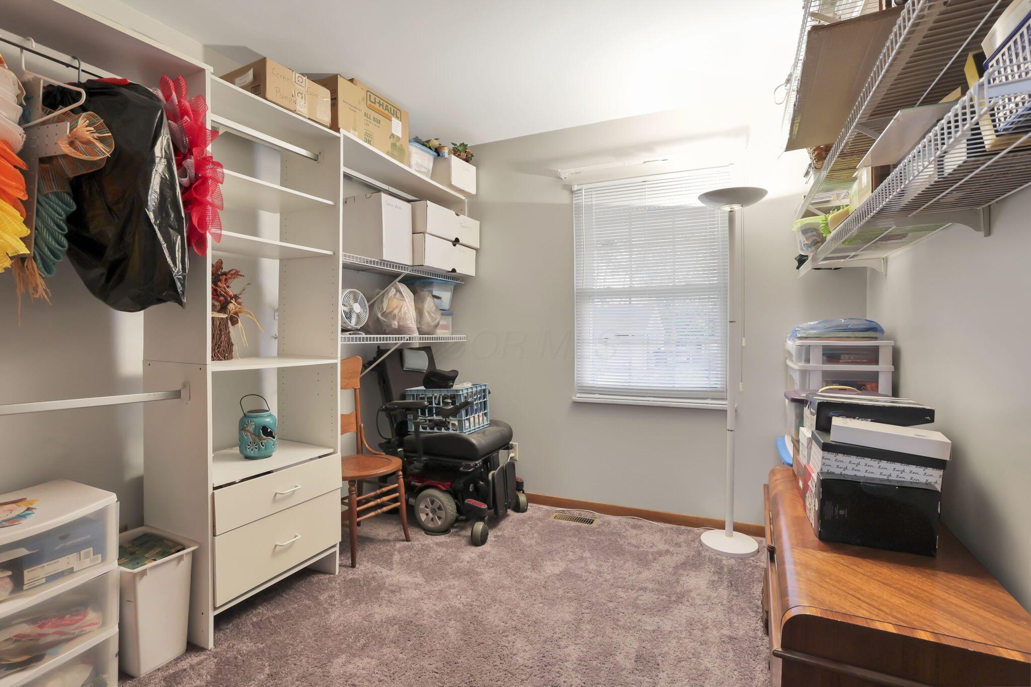 1248 Gresham Road Columbus, OH 43204 - Photo 15 of 35 58-web-or-mls-011A8388