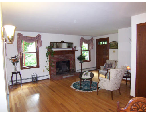 17 Hillandale Road Ashburnham, MA 01430 - Photo 11 of 17