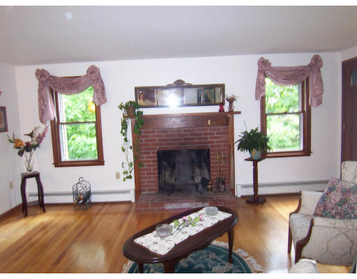 17 Hillandale Road Ashburnham, MA 01430 - Photo 12 of 17