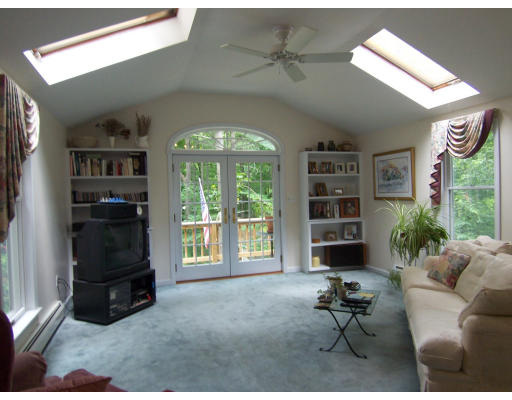 17 Hillandale Road Ashburnham, MA 01430 - Photo 8 of 17