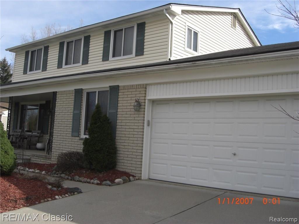 18851 Sunbright Avenue Southfield, MI 48076 - Photo 3 of 41 CIMG0514.JPG