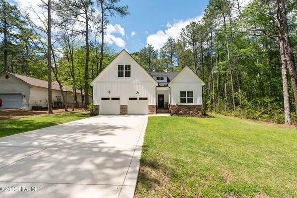 $389,000 | 780 Riverbirch Drive, Vass, NC 28394