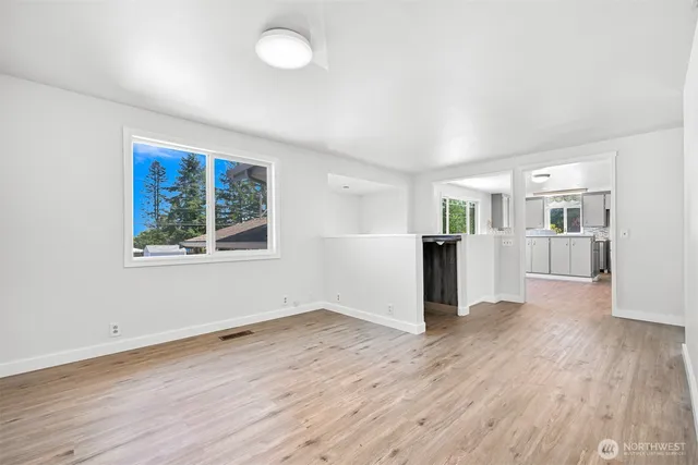 $698,000 | 3204 D Avenue, Anacortes, WA 98221