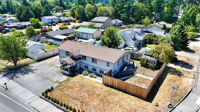 $698,000 | 3204 D Avenue, Anacortes, WA 98221