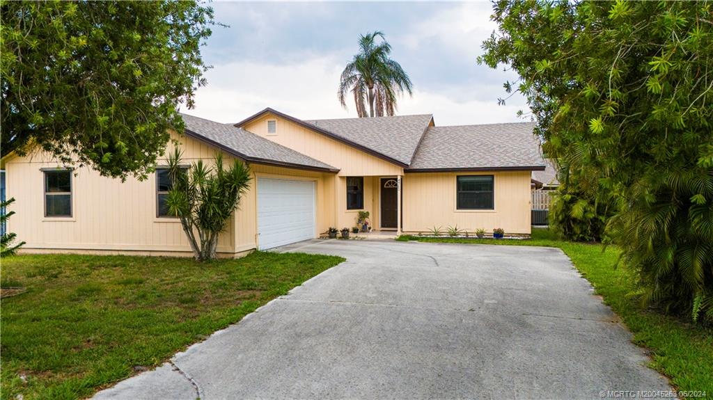 4260 Southeast Boxleaf Place Stuart, FL 34997 - Photo 31 of 31 Street View