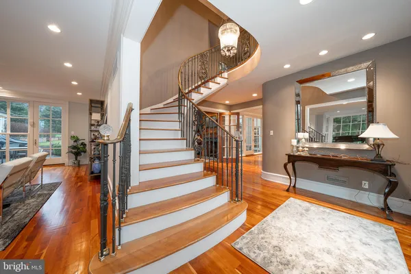 $4,275,000 | 1122 Brynlawn Road, Villanova, PA 19085