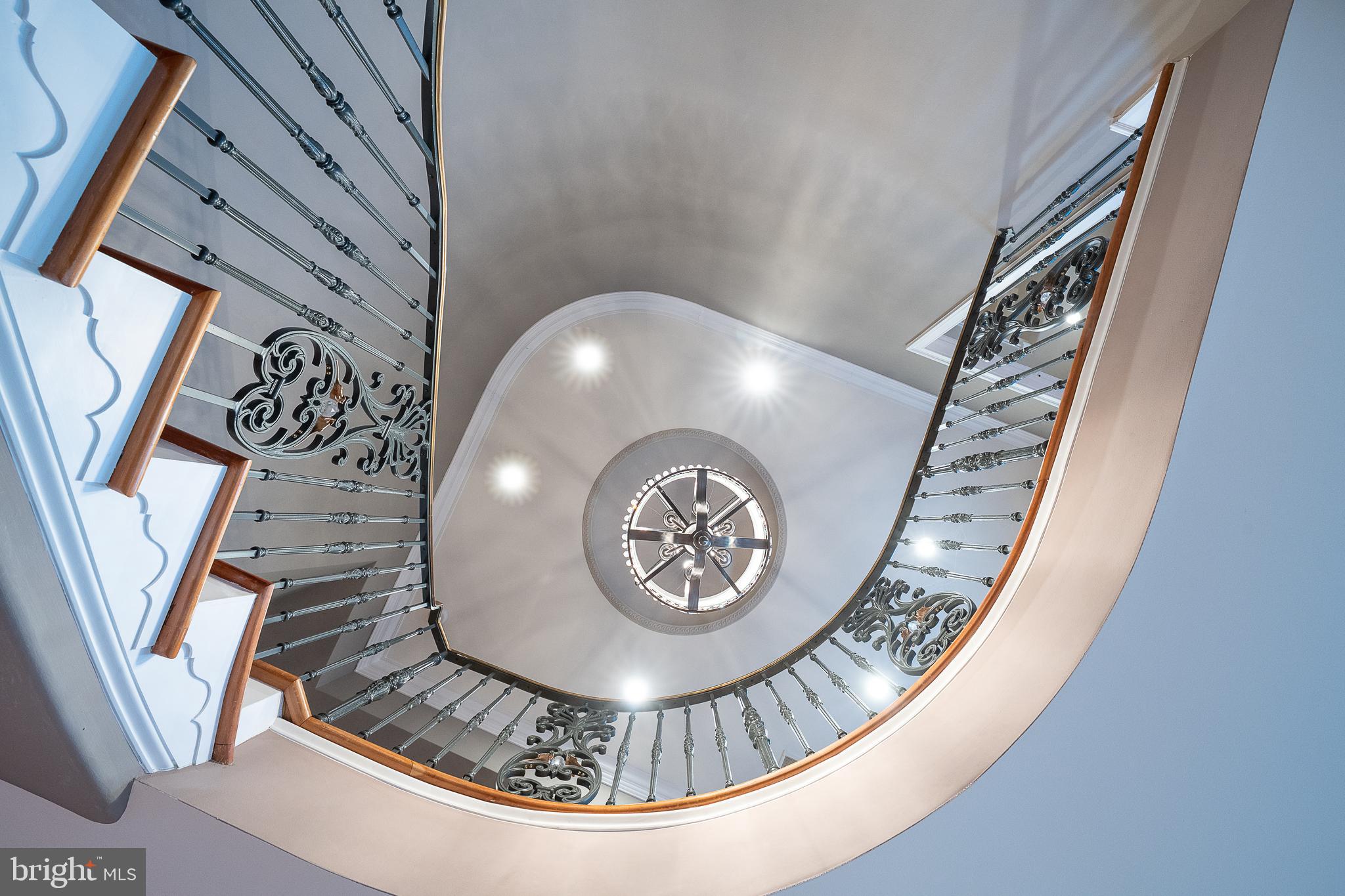 1122 Brynlawn Road Villanova, PA 19085 - Photo 13 of 55 Soaring 22' entrance hall ceiling