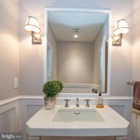 $4,275,000 | 1122 Brynlawn Road, Villanova, PA 19085