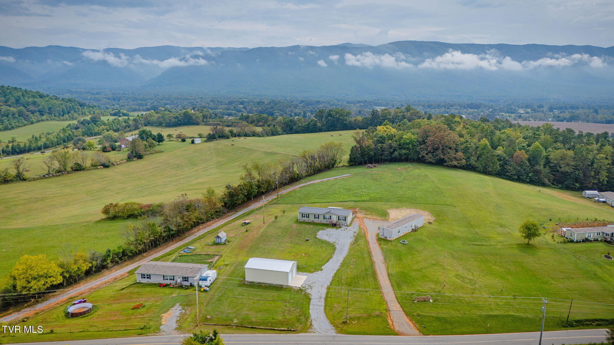 1510 Greystone Road Greeneville, TN 37743 - Photo 32 of 36 102