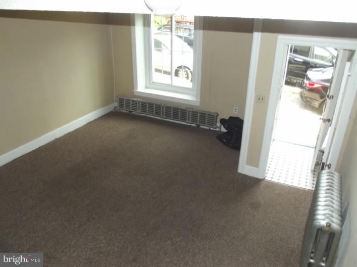 112 Rector Street Philadelphia, PA 19127 - Photo 15 of 17 Living Room