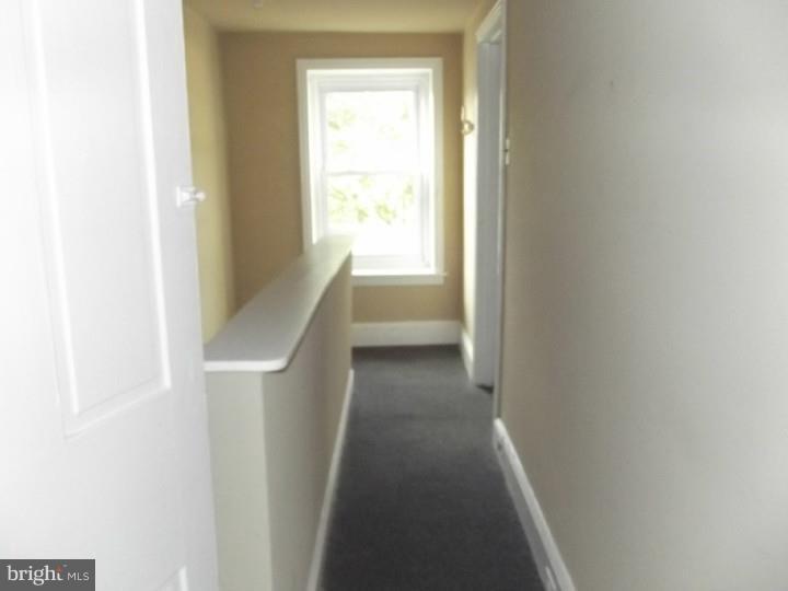 112 Rector Street Philadelphia, PA 19127 - Photo 10 of 17 Hallway