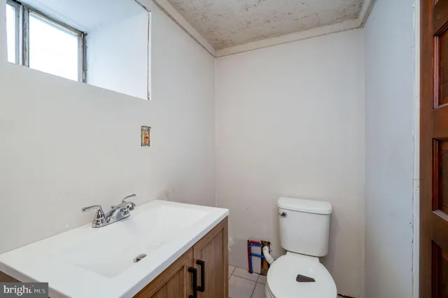 $275,000 | 2215 Main Street, Mohrsville, PA 19541