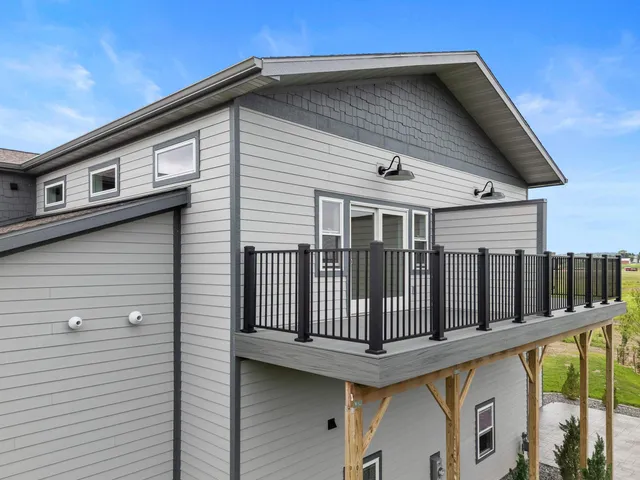 $699,900 | N10278 Lakeview Haven Drive, Malone, WI 53049