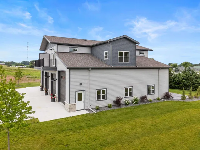 $699,900 | N10278 Lakeview Haven Drive, Malone, WI 53049