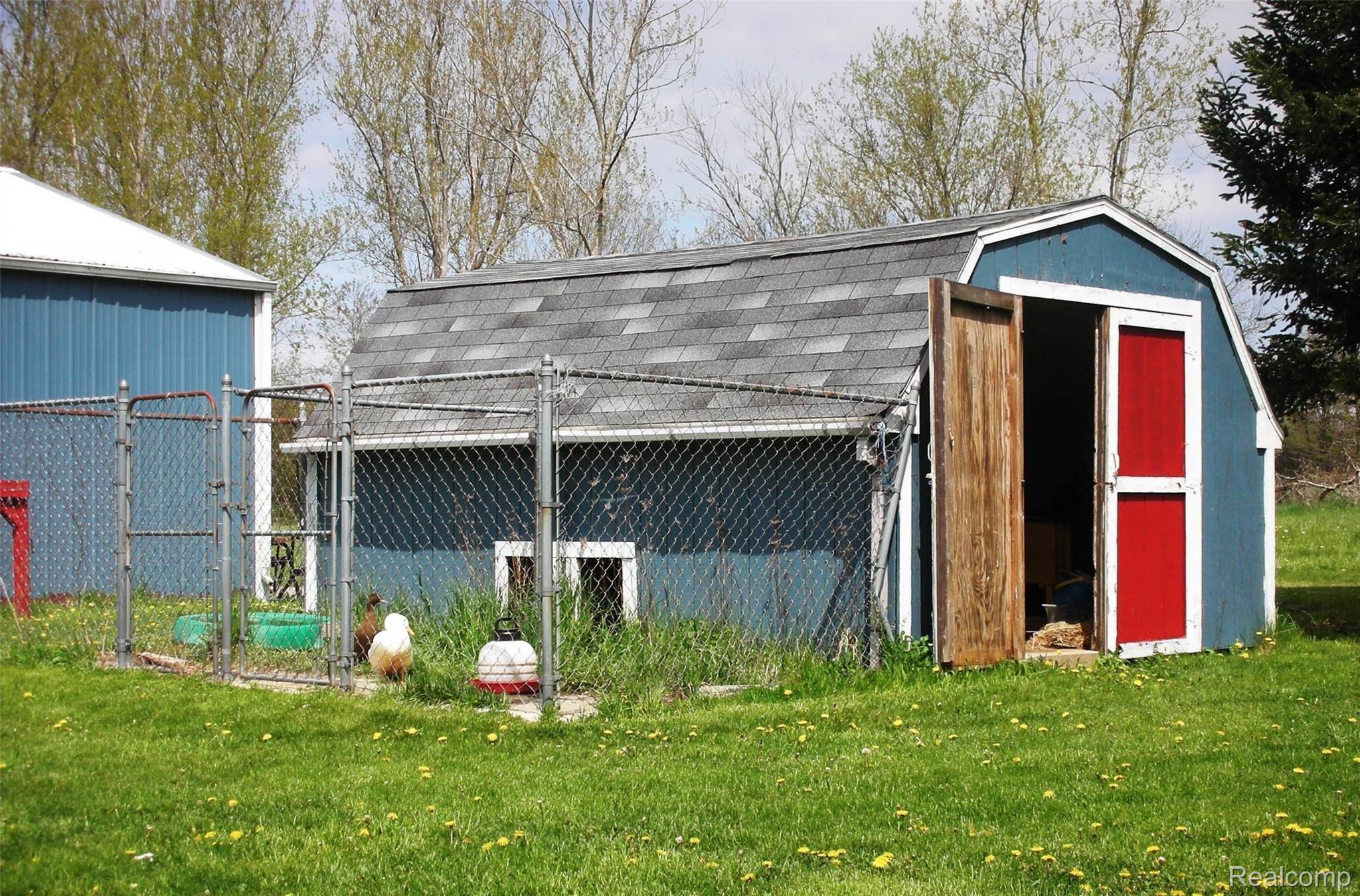 3893 Flint River Road Columbiaville, MI 48421 - Photo 11 of 43 030.JPG