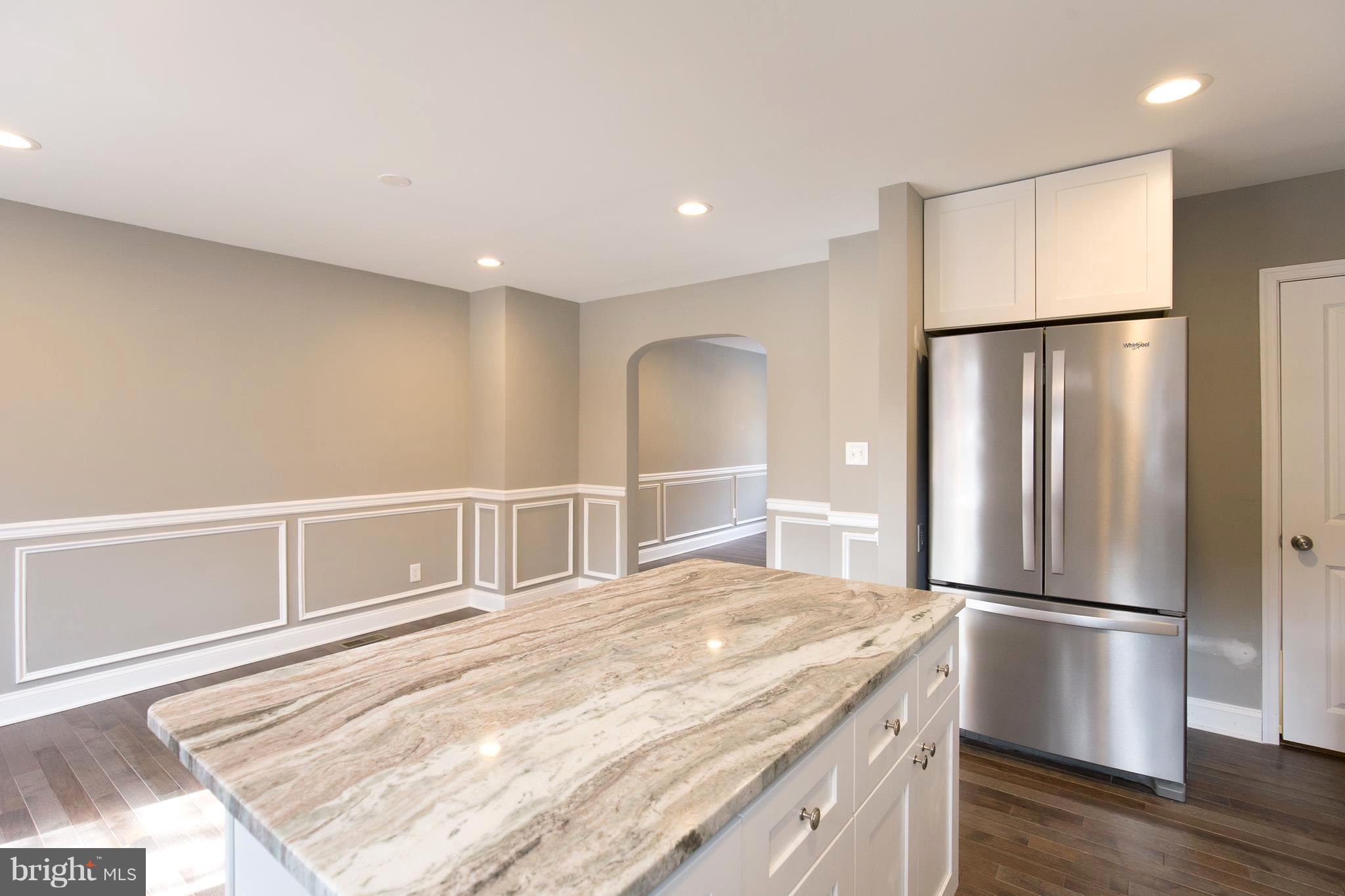 6643 Frederick Road Catonsville, MD 21228 - Photo 11 of 30 Gorgeous Granite