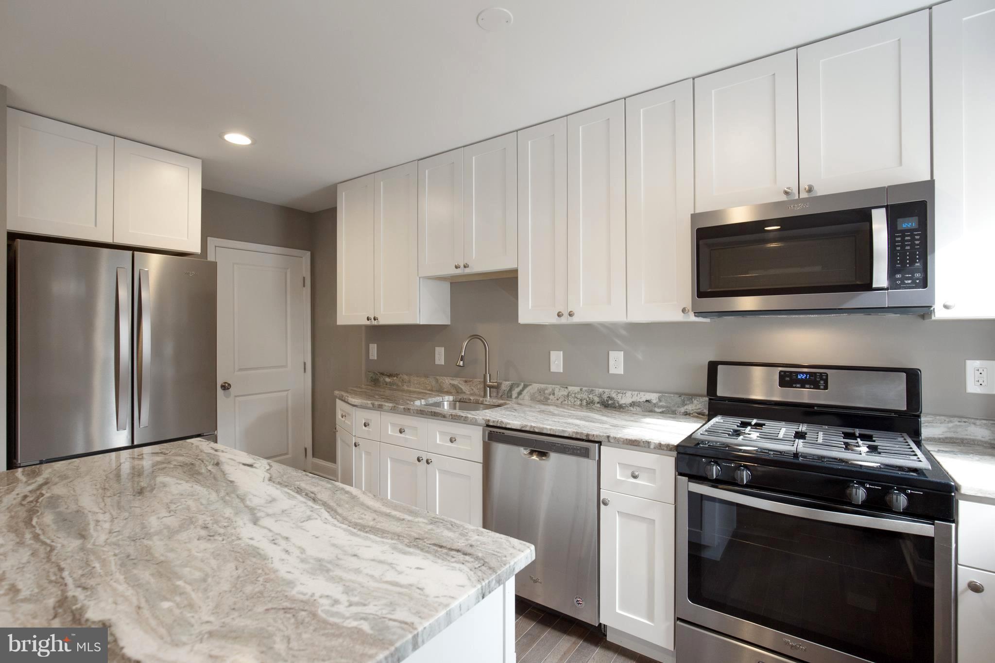 6643 Frederick Road Catonsville, MD 21228 - Photo 10 of 30 Kitchen