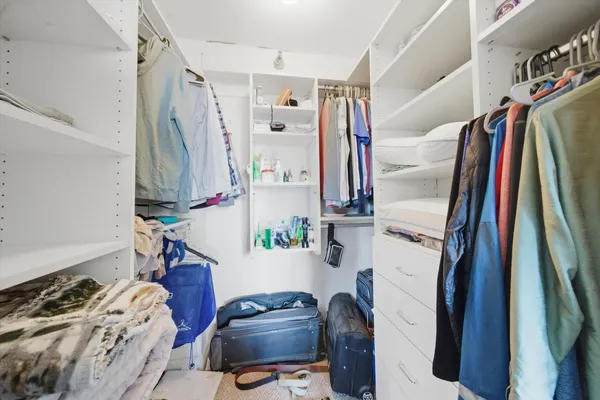 $2,500 | 401 East Ontario Street, Unit 1304, Chicago, IL 60611