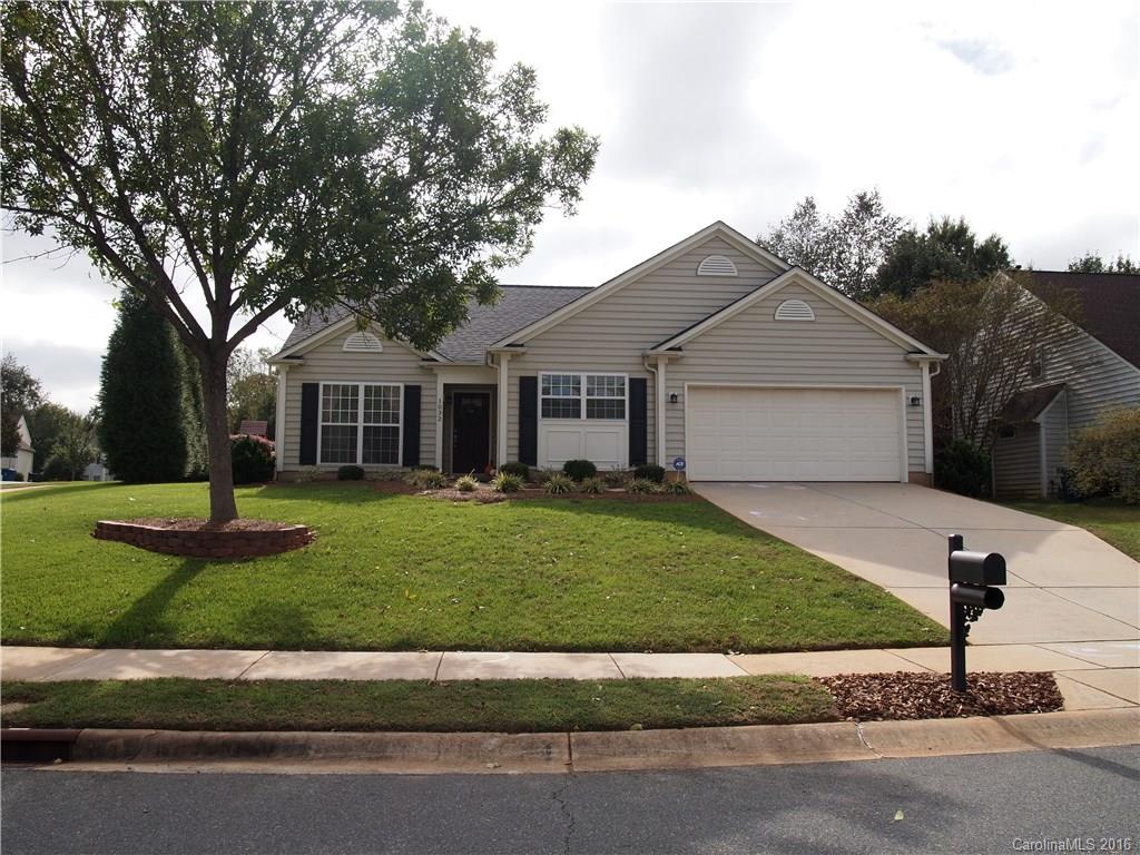 1032 Clearbrook Road Matthews, NC 28105 - Photo 1 of 21 Gallery Image 1