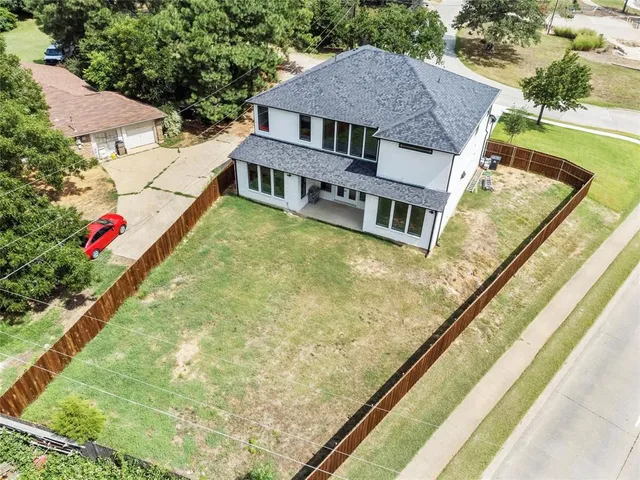 $699,950 | 3620 Quail Lane, Arlington, TX 76016
