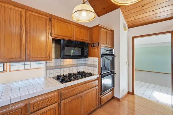$849,000 | 7351 Perera Circle, Sacramento, CA 95831