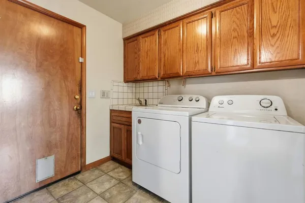 $849,000 | 7351 Perera Circle, Sacramento, CA 95831