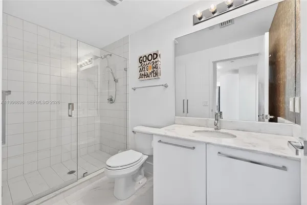 $5,490 | 888 Biscayne Boulevard, Unit 2404, Miami, FL 33132