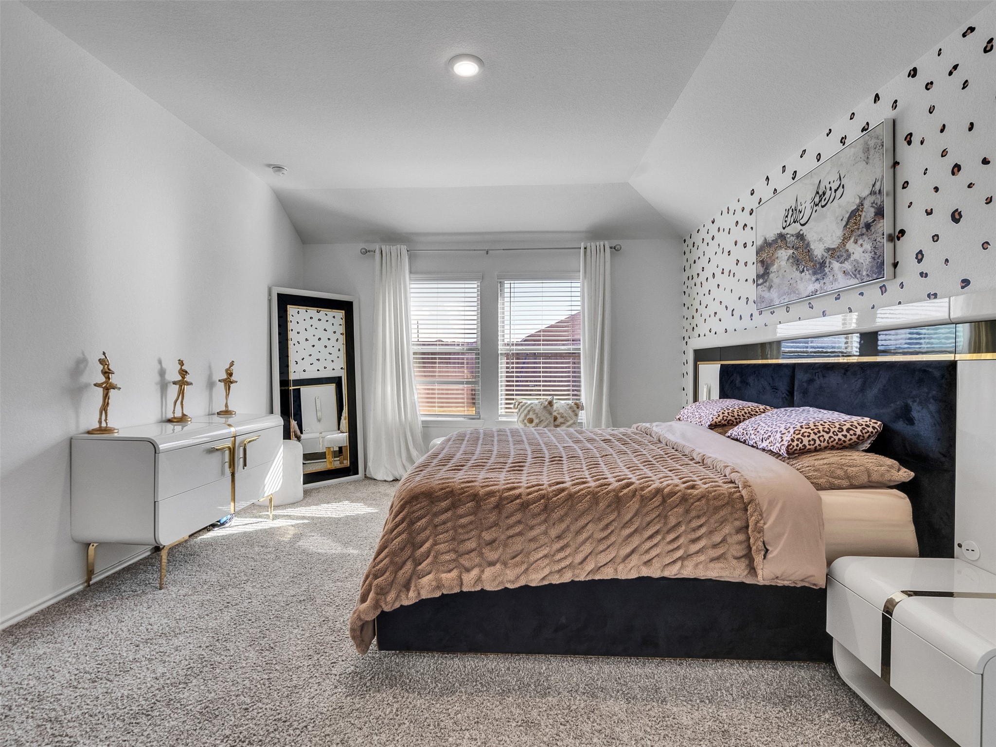 21215 Audubon Russet Road Katy, TX 77449 - Photo 25 of 30 a living room with a bed furniture and window