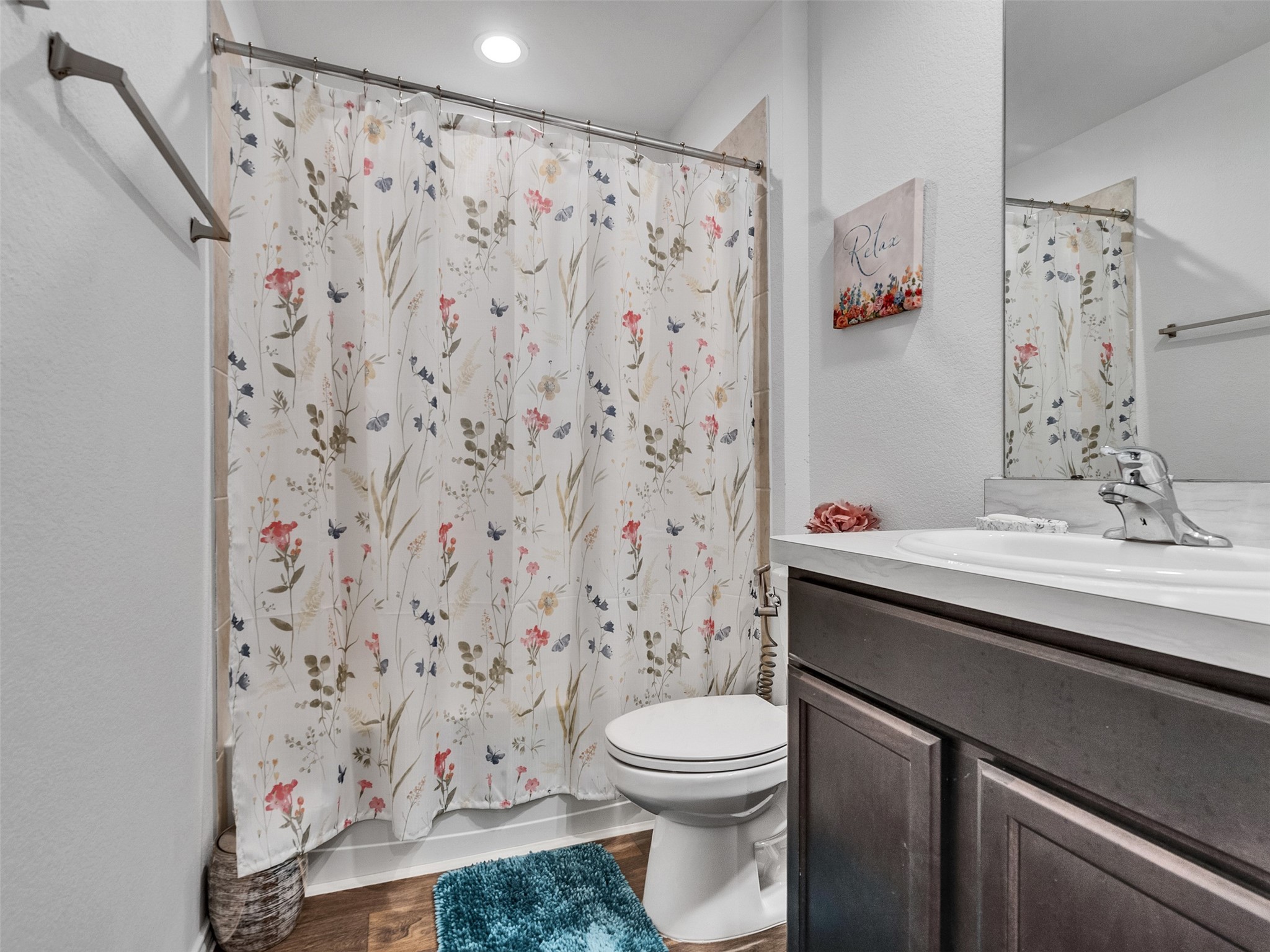 21215 Audubon Russet Road Katy, TX 77449 - Photo 4 of 30 a bathroom with a sink toilet and shower