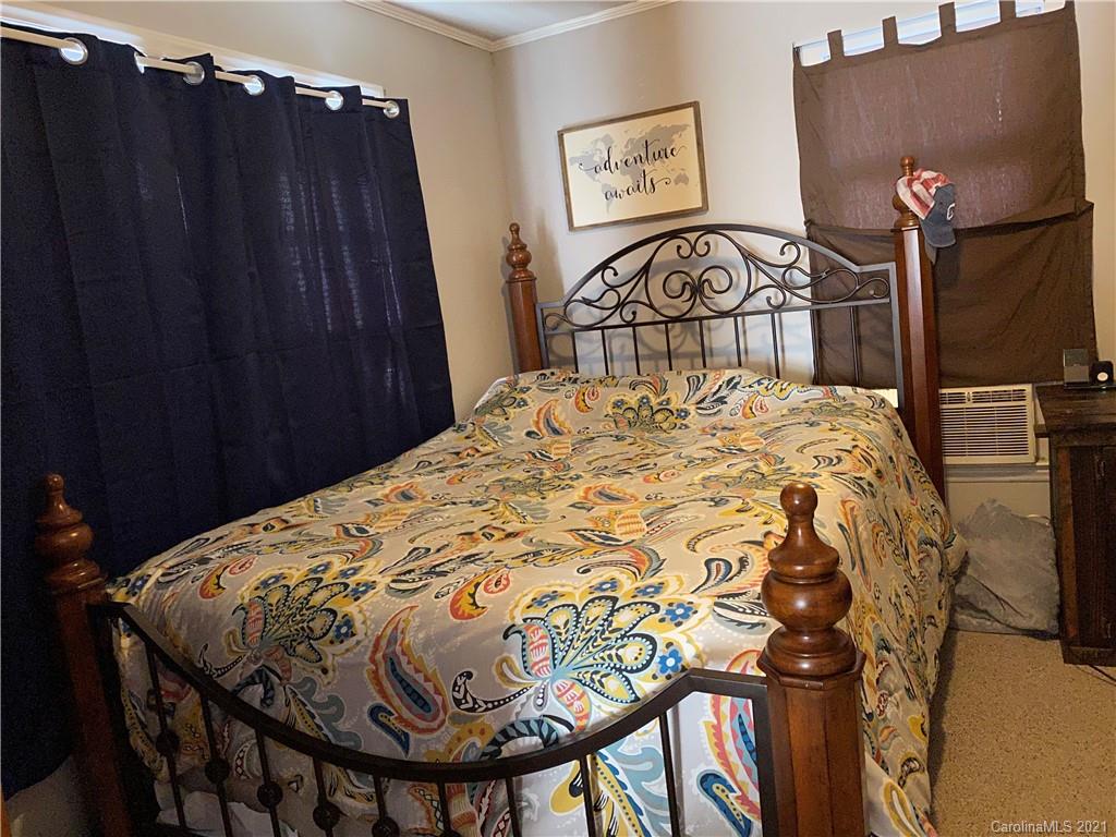 424 South Ridge Street Dallas, NC 28034 - Photo 5 of 9 Gallery Image 5