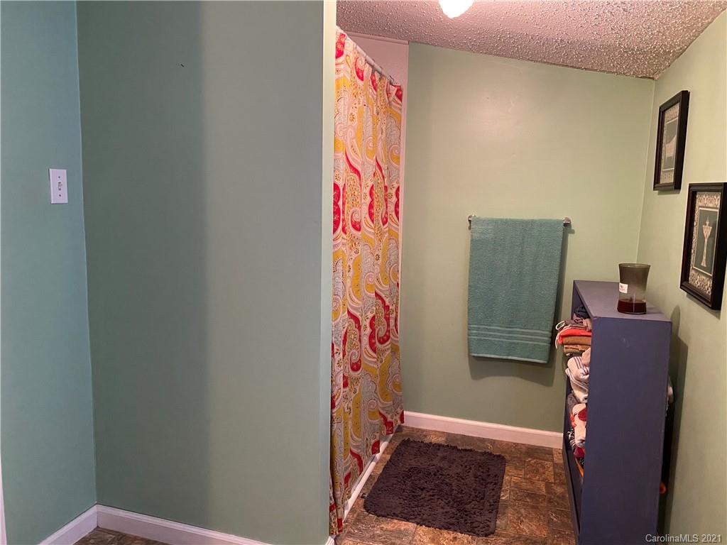 424 South Ridge Street Dallas, NC 28034 - Photo 7 of 9 Gallery Image 7