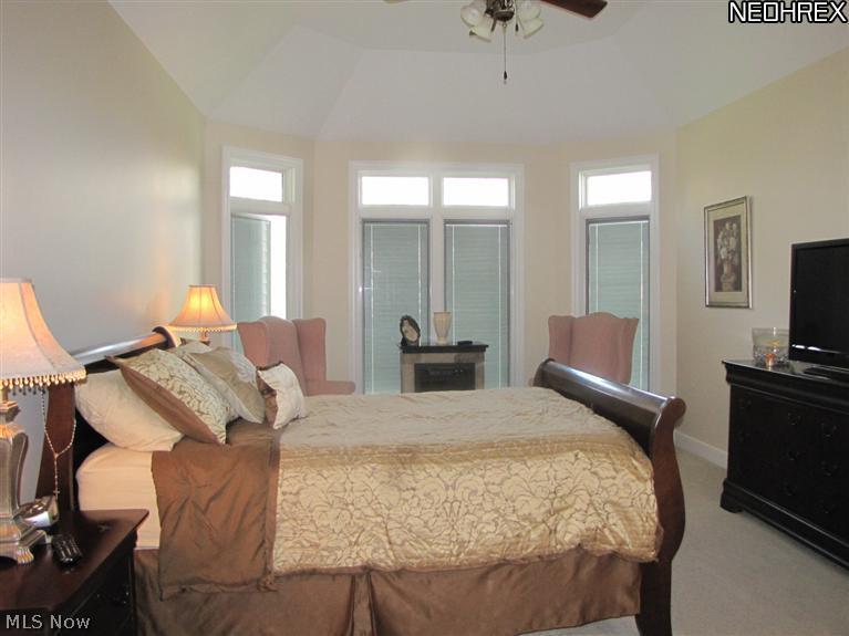 342 Miner Road Cleveland, OH 44143 - Photo 13 of 25 Gallery Image 13