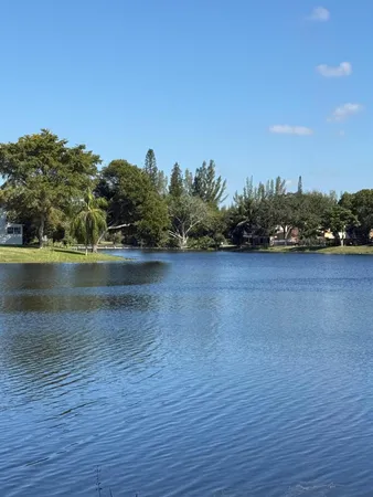 $2,000 | 6475 West Oakland Park Boulevard, Unit 401, Lauderhill, FL 33313