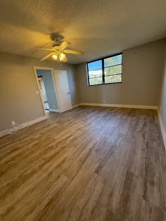 $2,000 | 6475 West Oakland Park Boulevard, Unit 401, Lauderhill, FL 33313